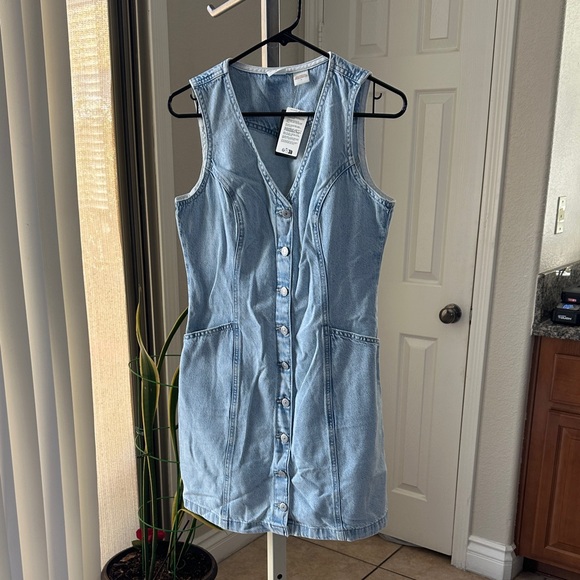 Levi's Dresses & Skirts - Levi's Denim Button-Front Mini Dress
